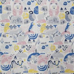 Super Snuggle Patterned Trap Winter Animals Flannel Fabric