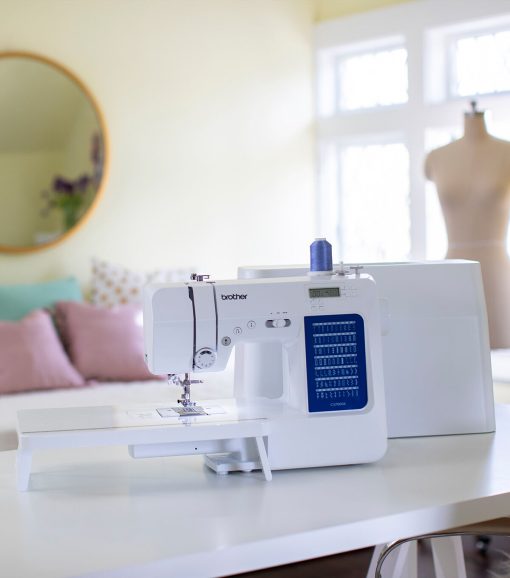 Brother CS7000X Computerized Sewing   Quilting Machine - Image 8
