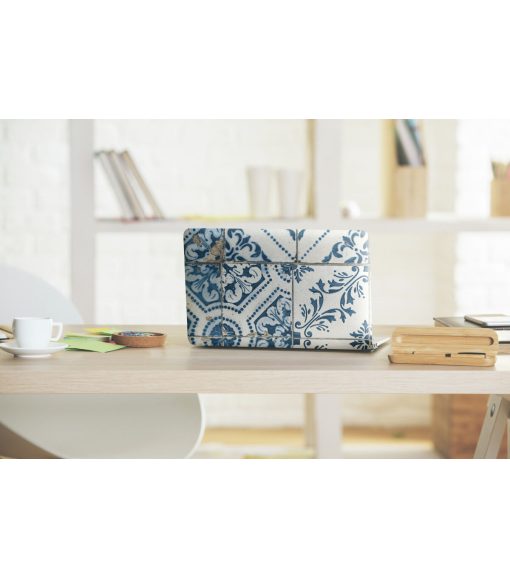 RoomMates Wallpaper Mediterranean Tile - Image 10