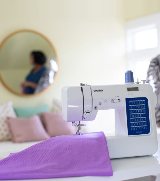 Brother CS7000X Computerized Sewing   Quilting Machine - Image 2